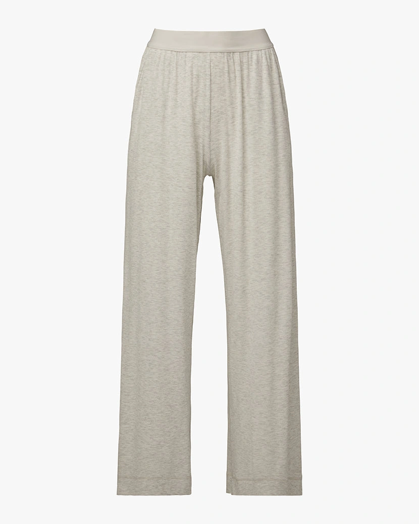 Pantaloni a Gamba Larga: Eleganza senza Sforzo, Libertà di Movimento. Il Tuo Nuovo Must-Have!